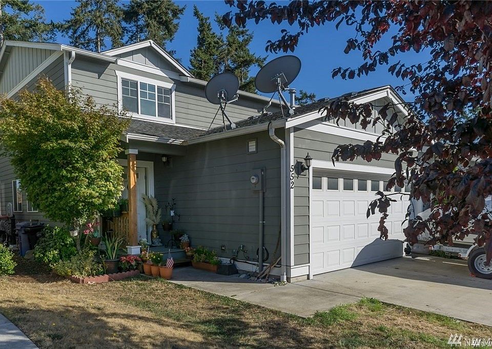 1st image of 552 NW Oxford Pl