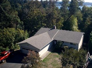 11600 35th Ave SW, Seattle, WA 98146