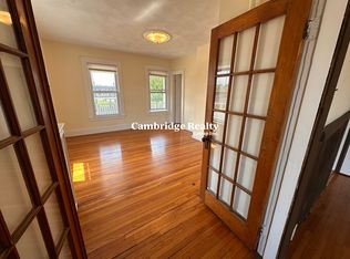 543 Broadway #2A, Somerville, MA 02145