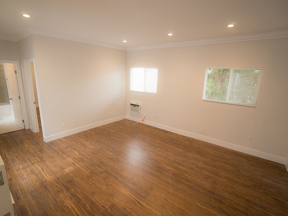 1st image of 5135 Marathon St APT 5