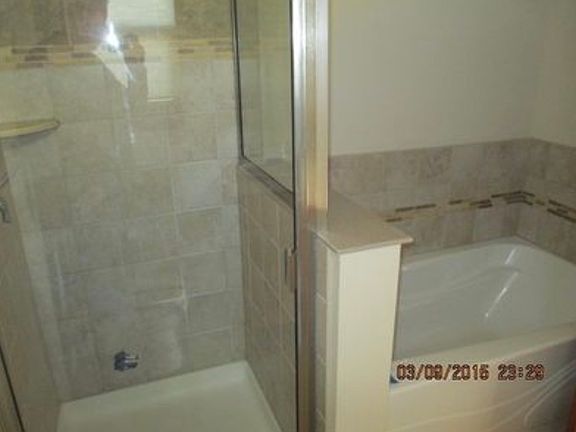 5th image of 2707 W Graves Rd
