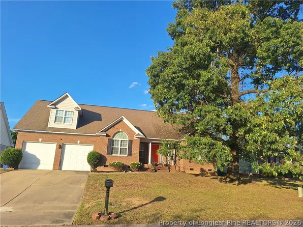 1941 Abbeydale Ln, Fayetteville, NC 28304