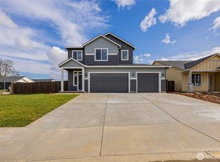 400 Pagget Ave, Winlock, WA 98596