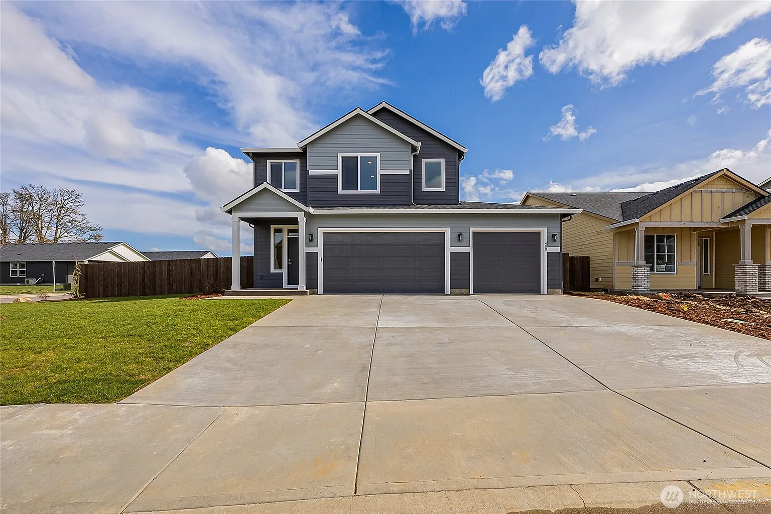 400 Pagget Avenue photo 1