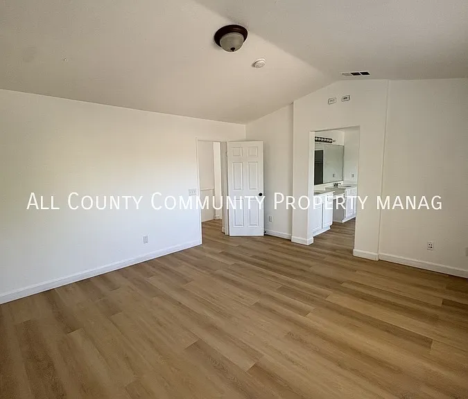 3931 Palmetto Haven Ct — Photo 34