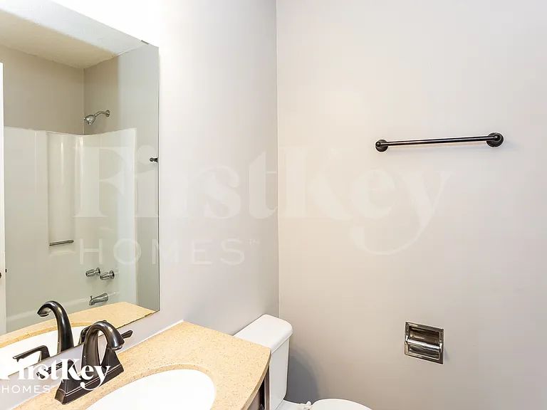 7938 Lindfield Ct — Photo 12