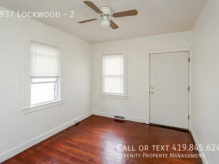 3937 Lockwood Ave #2 — Photo 6