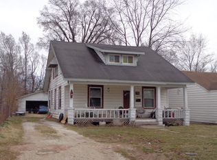 2020 N Ramsey Ave, Springfield, MO 65803