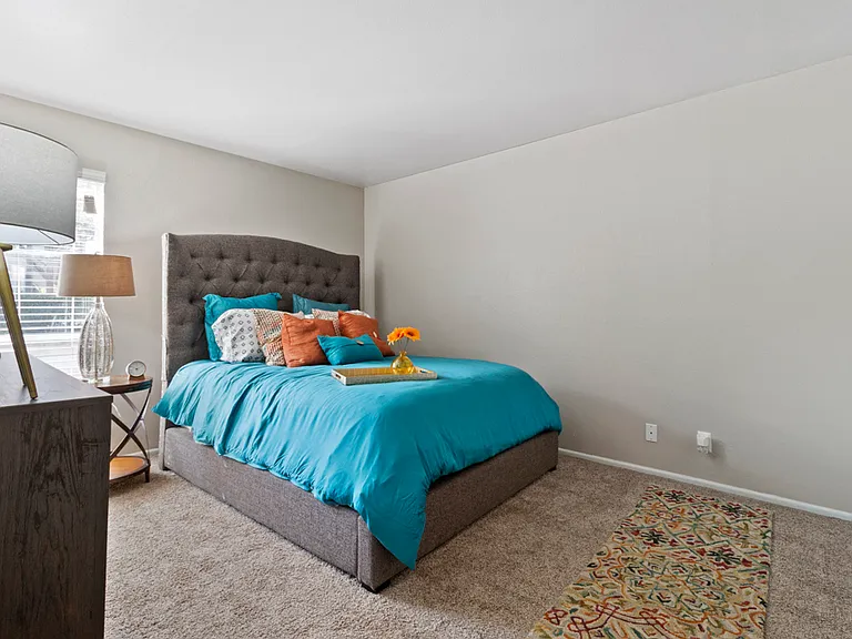 Upgraded Apartment Home