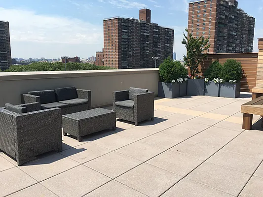 Rented by TheRealEstateCompany.com LLC | media 53