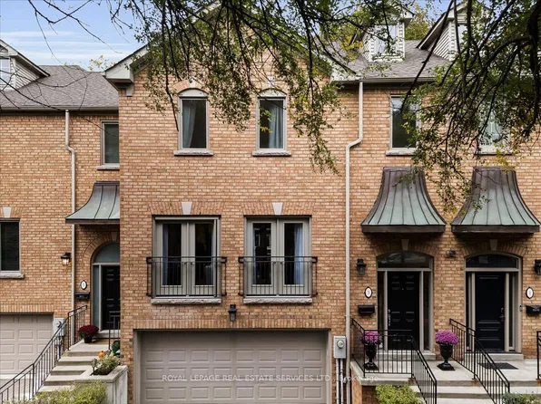 3525 Yonge St #Townhouse 3, Toronto, ON M4N 3P9
