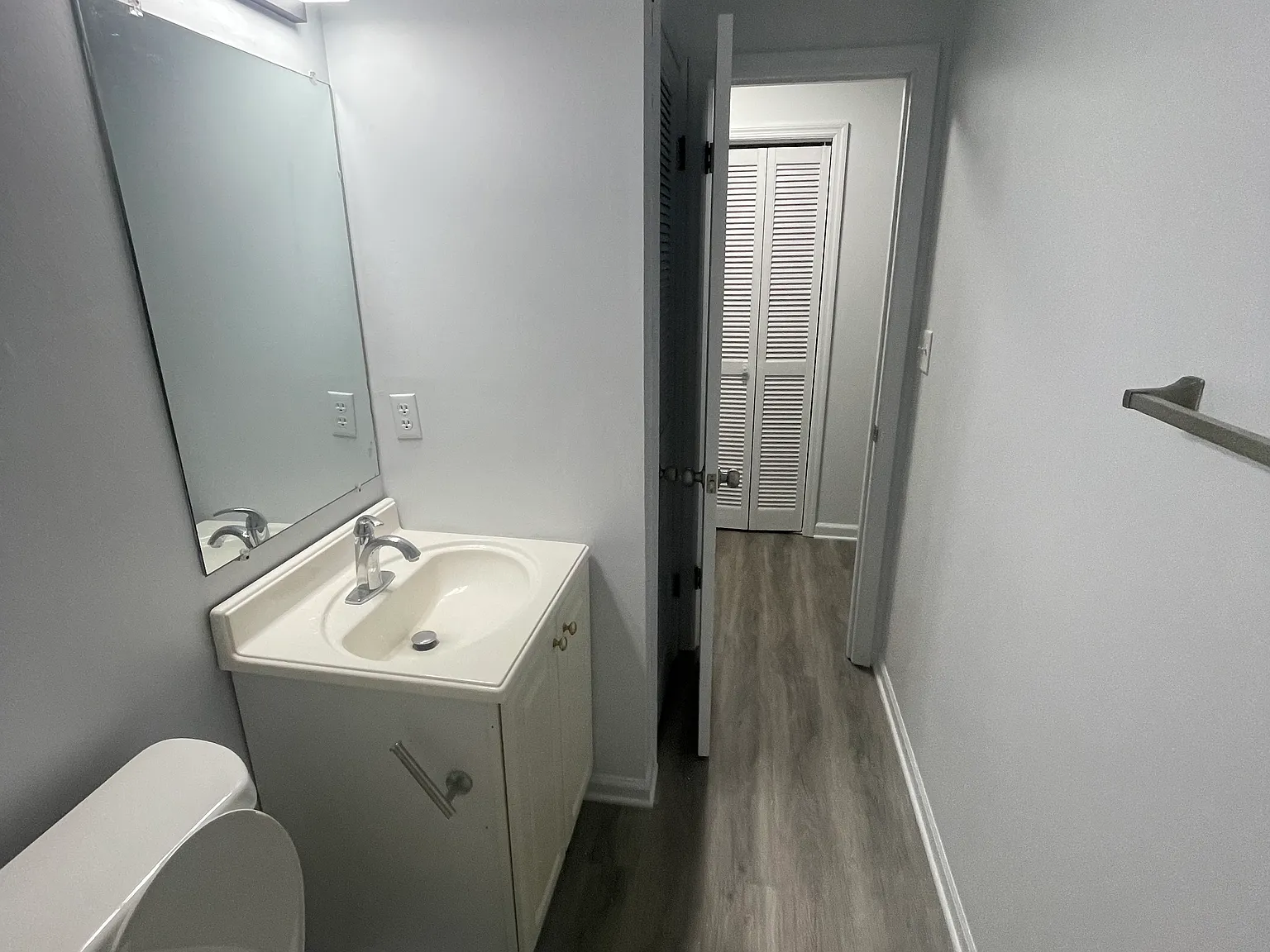 2 bed, 864 sqft, $1,125 — Photo 3