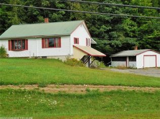 73 Hartland Rd, Saint Albans, ME 04971