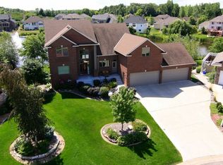 1232 Pebble Ct N, Champlin, MN 55316