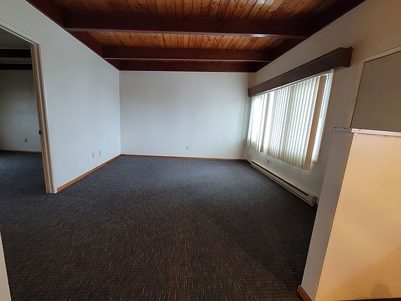 4th image of 1320 Linda Ln APT 6