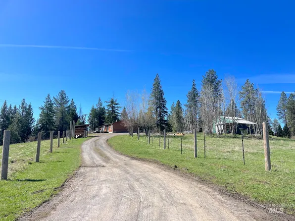 1080 Clanton Ln, Harvard, ID 83834