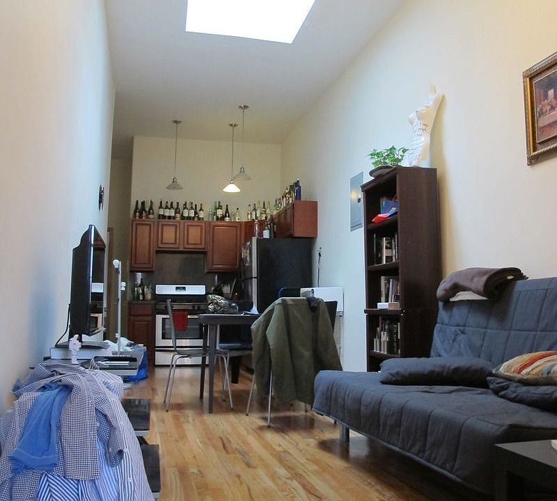 1st image of 304 Stanhope St APT 3R