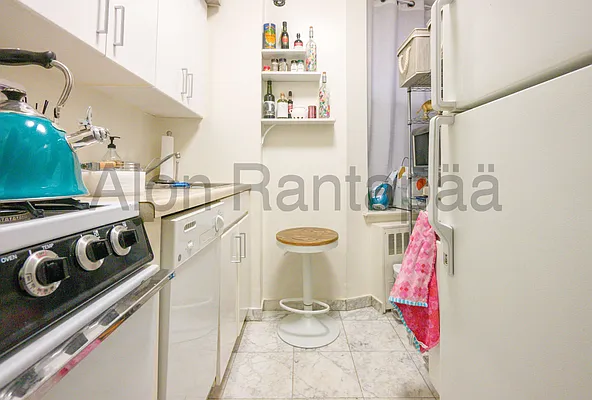 Rented by (Legacy) NY Quality Living Uptown | media 8