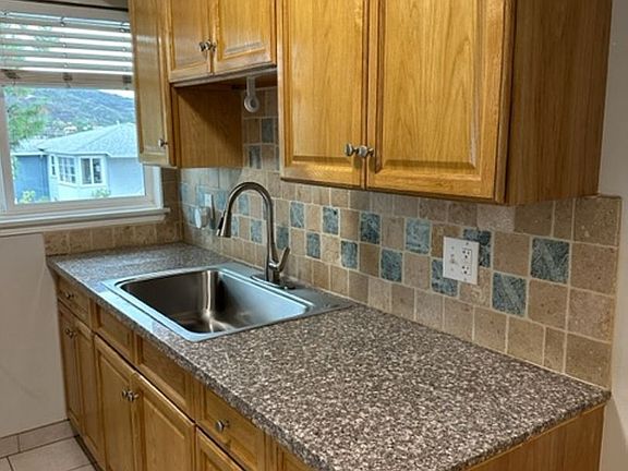 2nd image of 2205 Mira Vista Ave