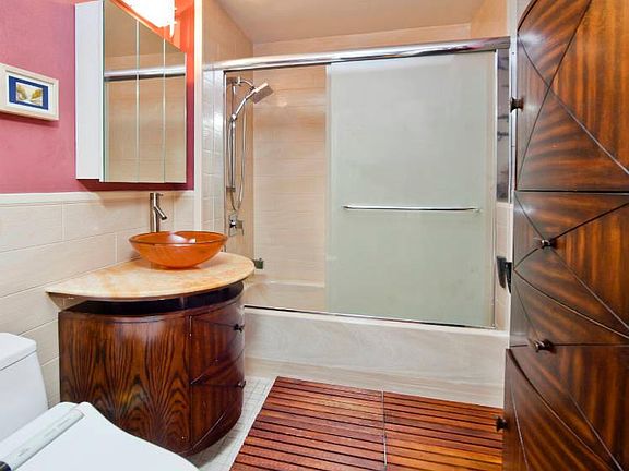 4th image of 313 W 143rd St APT 1C