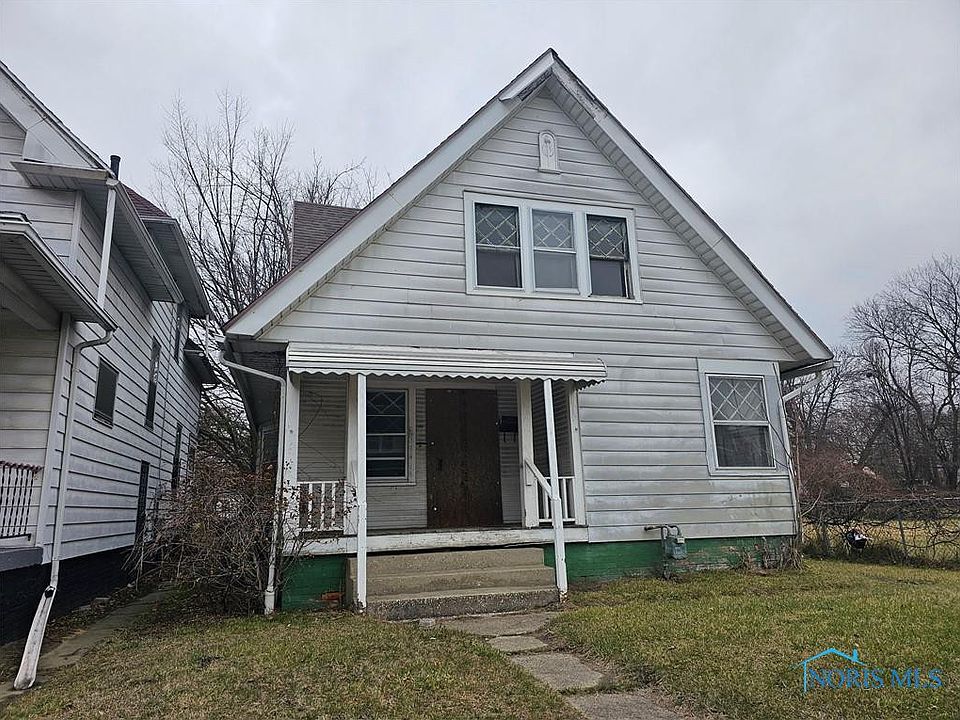 1st image of 656 Palmwood Ave