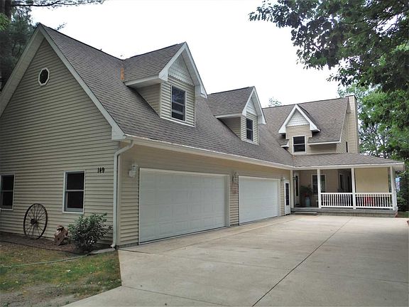 3rd image of 149 Waldenwood Cir