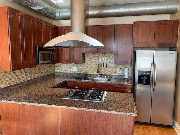 2nd image of 1107 W Lawrence Ave APT 203