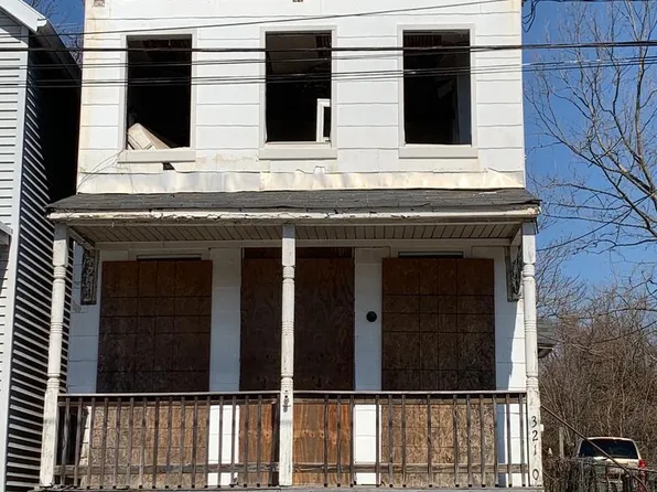 3210 Strickland St, Baltimore, MD 21229
