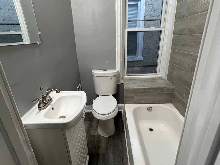 1941 N Stanley St #1941 — Photo 9