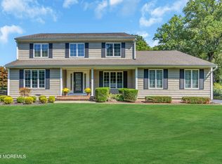 11 Cook Pl, Middletown, NJ 07748