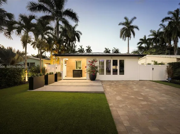 1353 Van Buren St, Hollywood, FL 33019