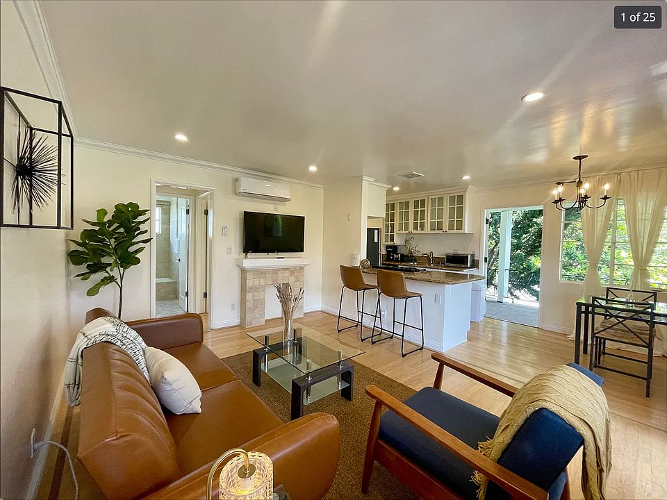 1st image of 1212 10th St APT 17