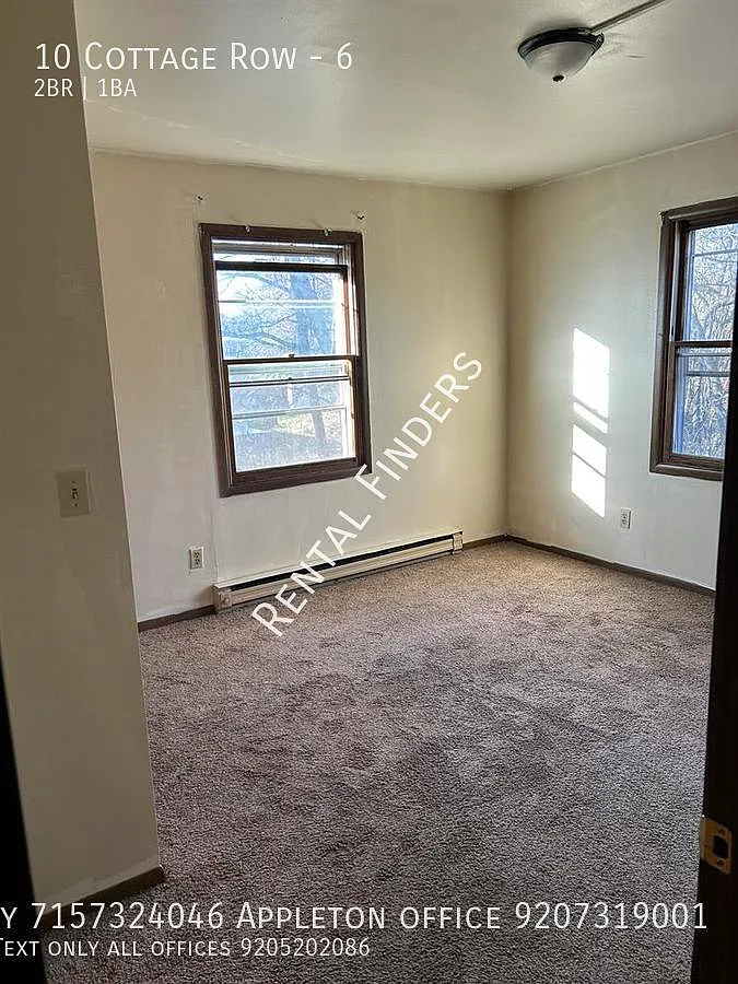 2 bed, 700 sqft, $995 — Photo 3