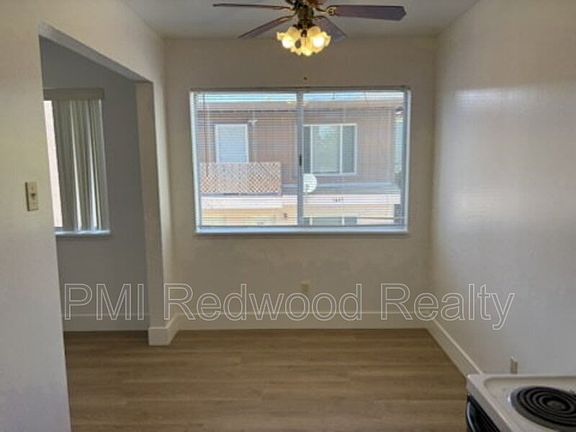 4th image of 1643 62nd St APT 3