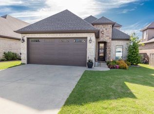 3429 Village Meadow Dr, Jonesboro, AR 72405