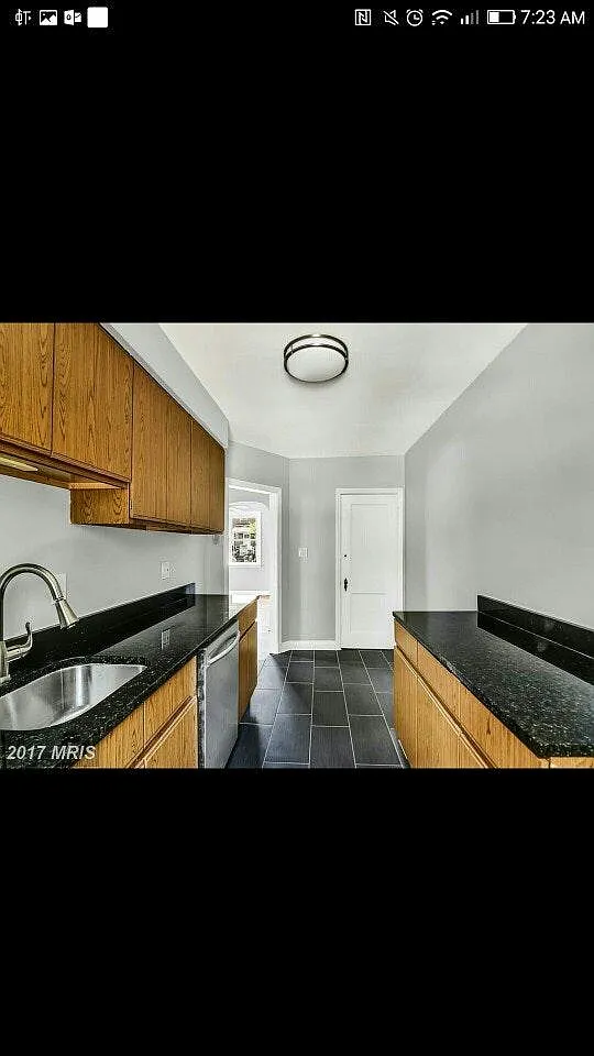 4 bed, 1440 sqft, $2,200 — Photo 2
