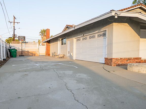 2nd image of 1971 Cypress Point Dr