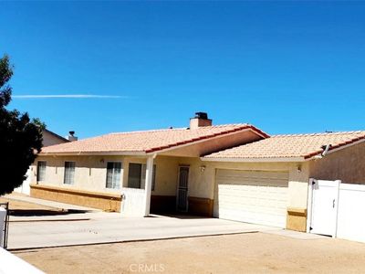 12377 Kiowa Rd, Apple Valley, CA, 92308