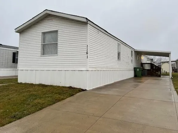 1161 Hazel Nut Ln, Sidney, OH 45365