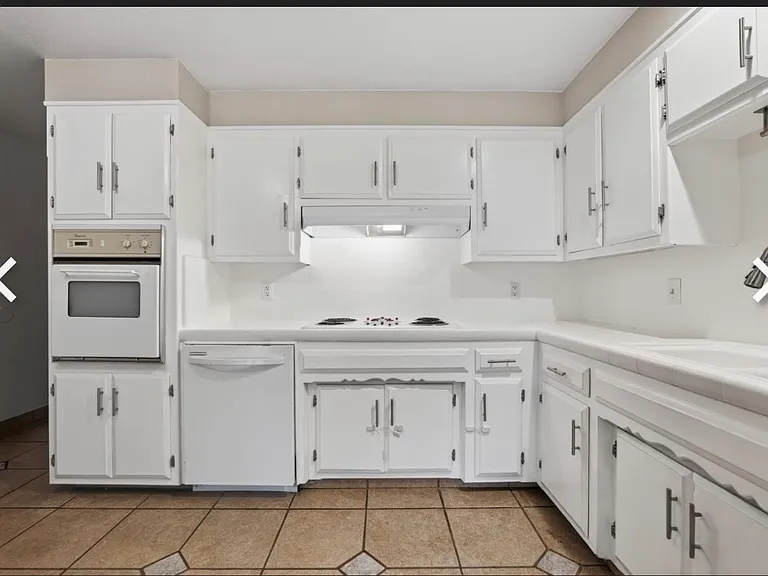 1403 Topaz Way #1 — Photo 17