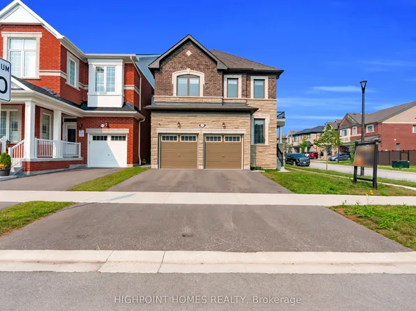 3274 Turnstone Blvd, Pickering, ON L1X 0N2