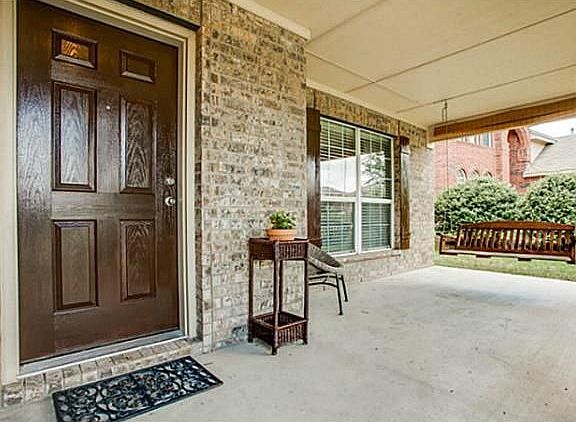4th image of 303 Highland Valley Ct