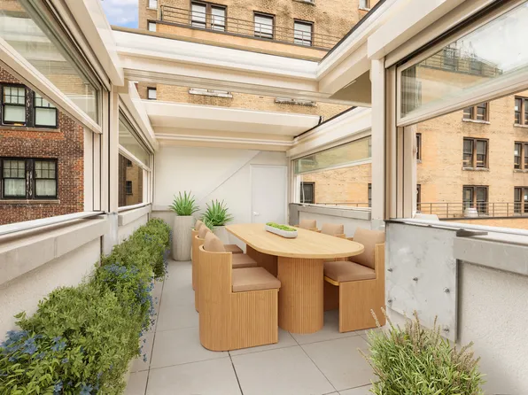 46 East 65th Street image 5 of 18