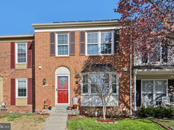 3877 Ogilvie Ct, Woodbridge, VA 22192