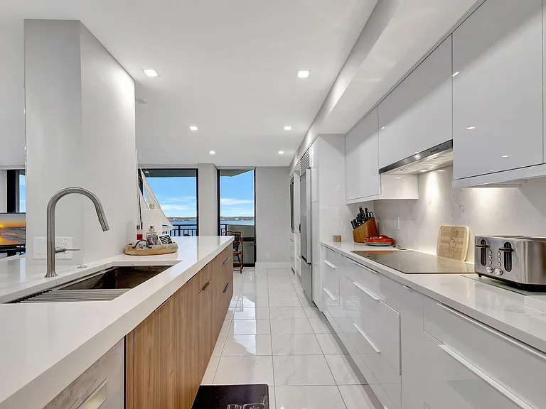 5460 N Ocean Dr #7C — Photo 19