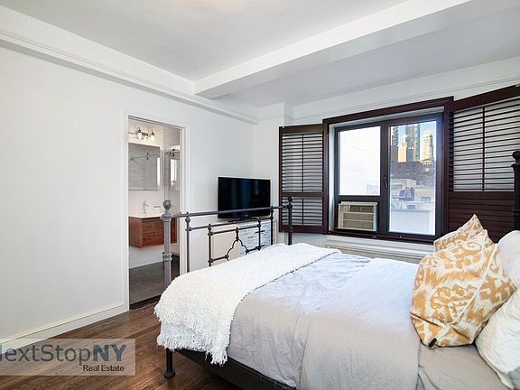 2nd image of 227 E 57th St APT 7H