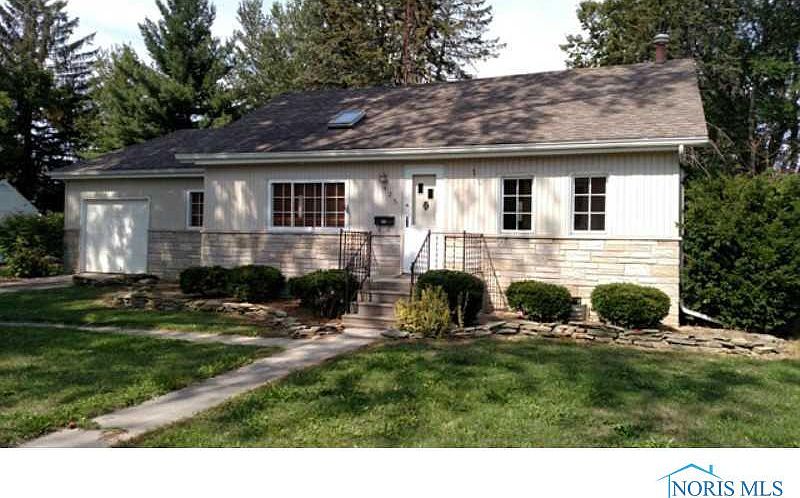 1st image of 425 Snyder St