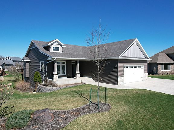 2nd image of 1504 Century Corner Ln NE