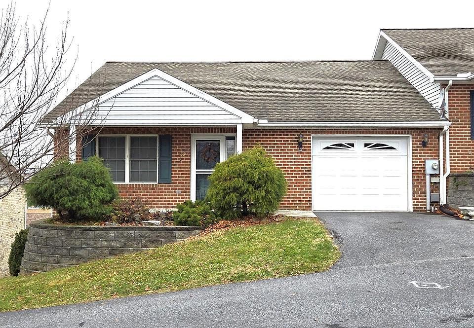 1st image of 158 Bradford Spring Ct