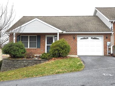 158 Bradford Spring Ct, Waynesboro, PA, 17268